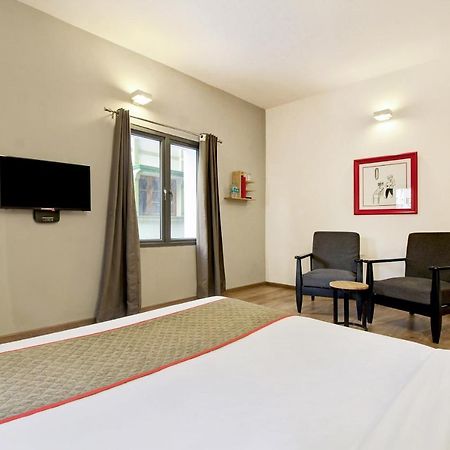Oyo Townhouse 9 Hitech City ハイデラバード エクステリア 写真