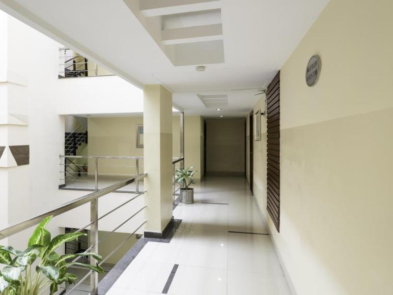 Oyo Townhouse 9 Hitech City ハイデラバード エクステリア 写真